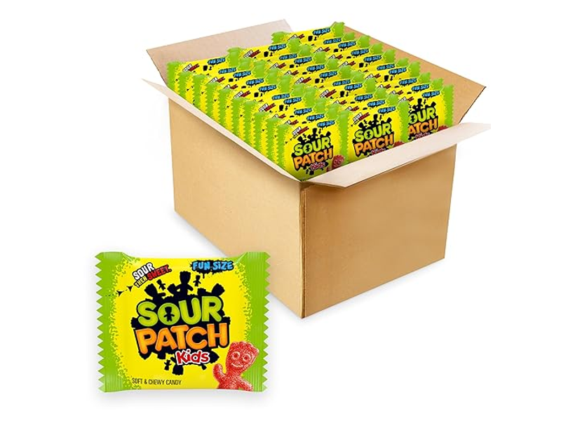 SOUR PATCH KIDS Soft & Chewy Candy, Bulk Candy, 140 Snack Packs